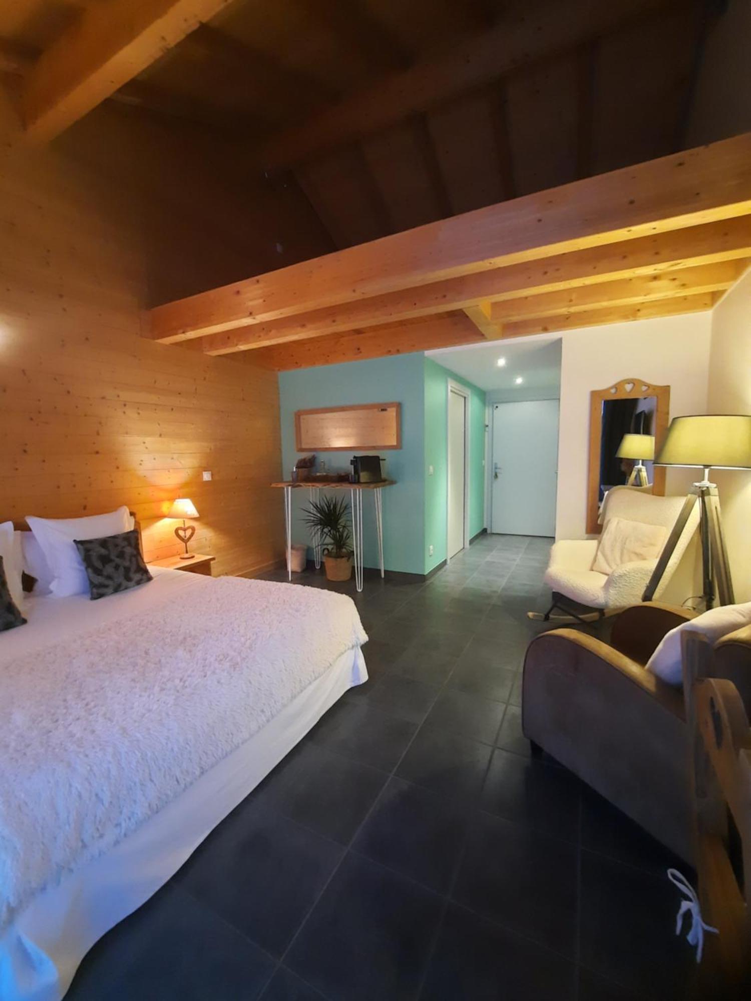 Au Coeur Des Lacs - Chambres D'Hotes Жерарме Екстер'єр фото